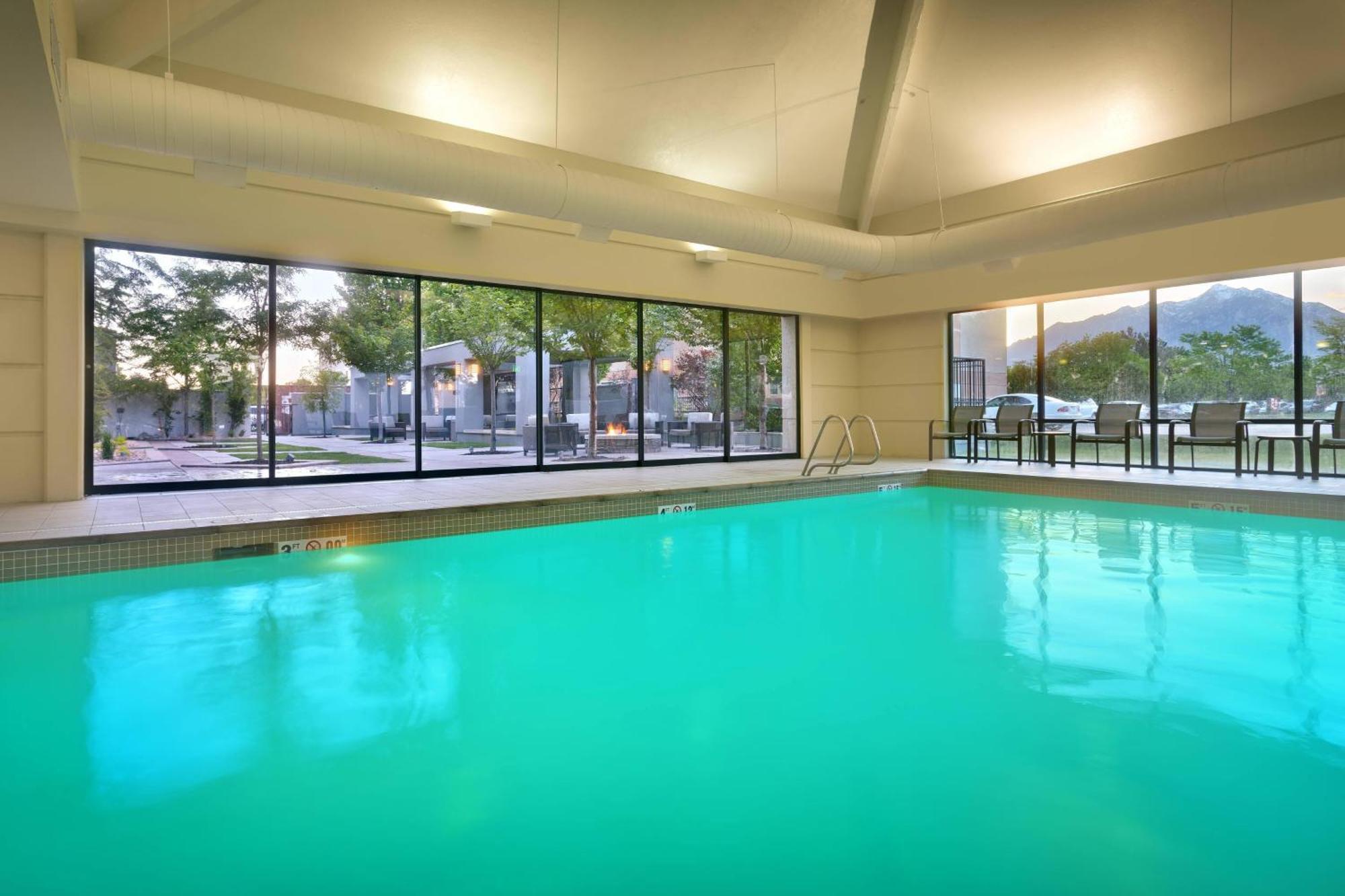 Courtyard By Marriott Salt Lake City סנדי מראה חיצוני תמונה