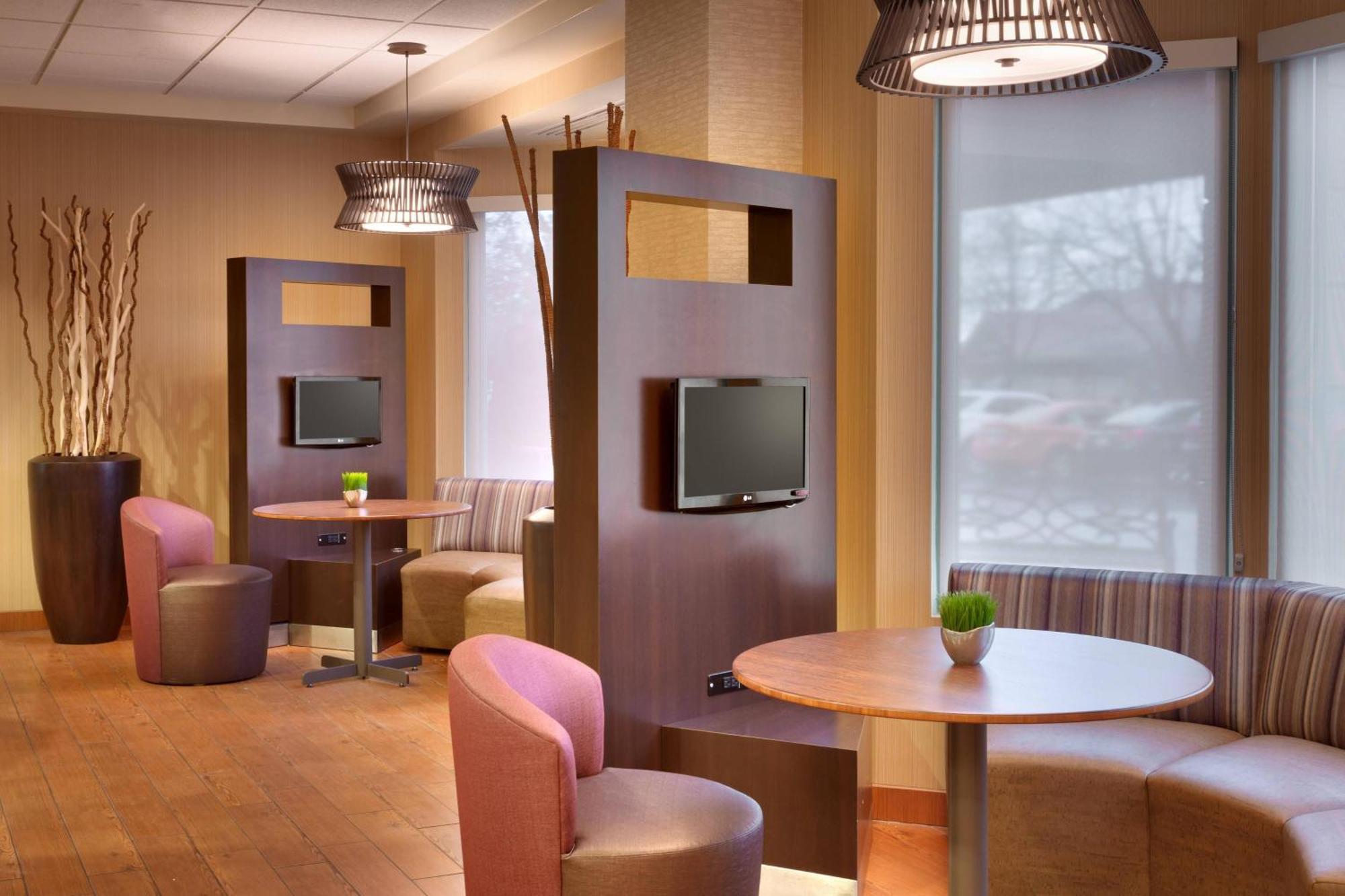 Courtyard By Marriott Salt Lake City סנדי מראה חיצוני תמונה
